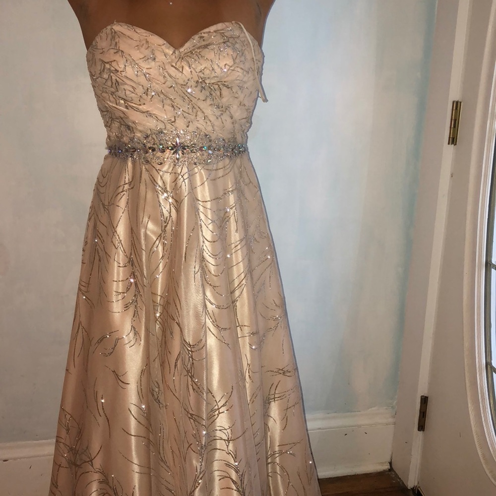 DAVIDS BRIDAL FULL GOWN PROM DRESS